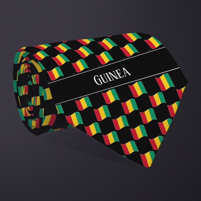 Corbata Patrón de bandera de Guinea ondulada (Subido por el creador)