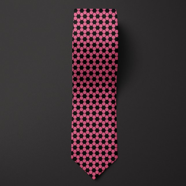 Corbata Patrón de bola de futbol rosado (Subido por el creador)