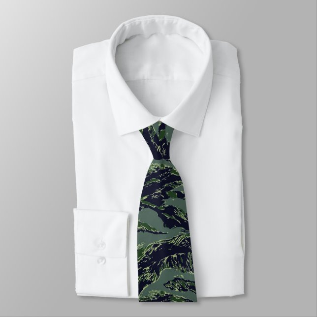 Corbata Patrón de camuflaje verde tigerstripe (Atado)