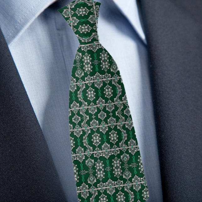 Corbata Patrón de encaje de plata y esmeralda (Subido por el creador)