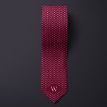Corbata Patrón de enlace de cadena dorada monograma<br><div class="desc">Este sencillo pero elegante patrón geométrico de cadenas de oro es ideal para alguien con sensibilidades y estilo conservadores. Añadir un toque personal con un monograma de una sola letra. No olvide visitar los calcetines que hacen juego para crear un paquete de regalo único para el Día del Padre, cumpleaños...</div>