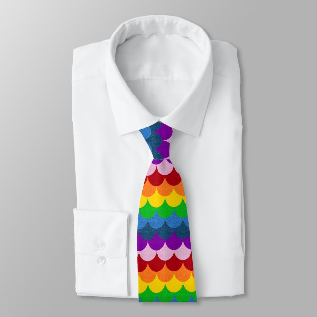 Corbata Patrón de escamas de sirena con brillo de arcoíris (Atado)