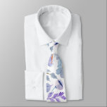 Corbata Patrón de las flores de color de agua del lago azu<br><div class="desc">Flores de acuarela de color azul y lagarto polvo Patrón de empate de cuello</div>