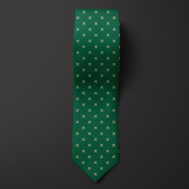 Corbata Patrón de llave verde y dorada (Subido por el creador)