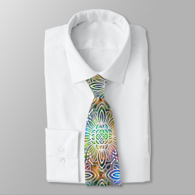 Corbata Patrón de Mandala blanco sobre tonos de joyas colo (Atado)