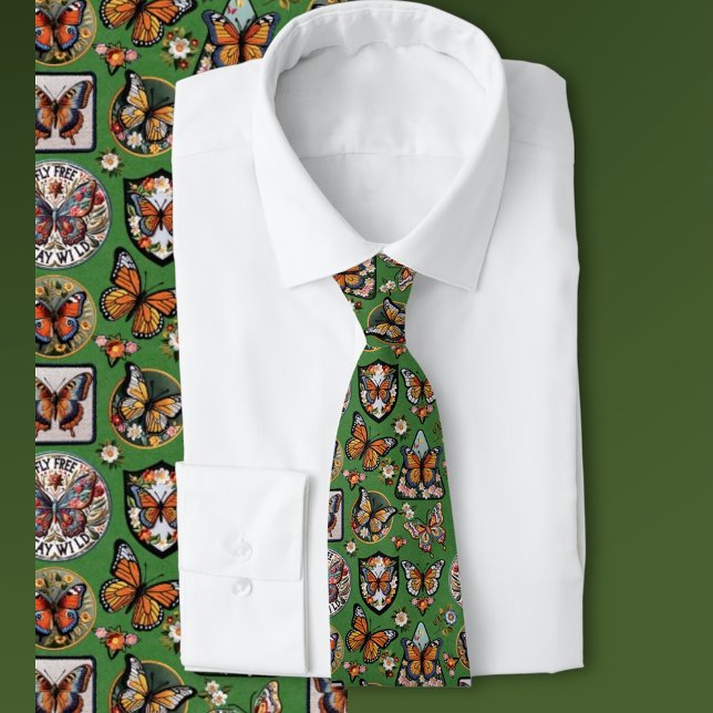 Corbata Patrón de mariposa verde para amantes de la natura (Subido por el creador)