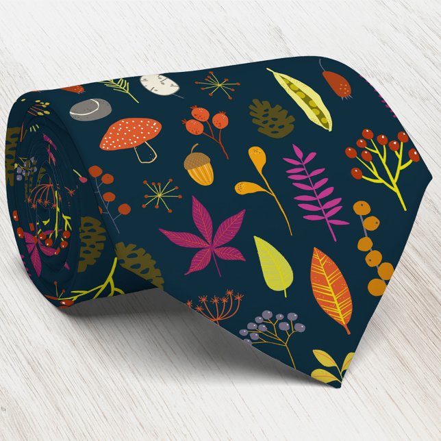 Corbata Patrón de naturaleza de bosque de bosques Oscuro (Autumn nature woodland forest pattern dark neck tie)