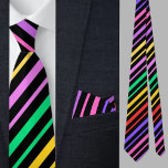 Corbata Patrón de rayas multicolor<br><div class="desc">Corbata del cuello del patrón de rayas multicolor.</div>