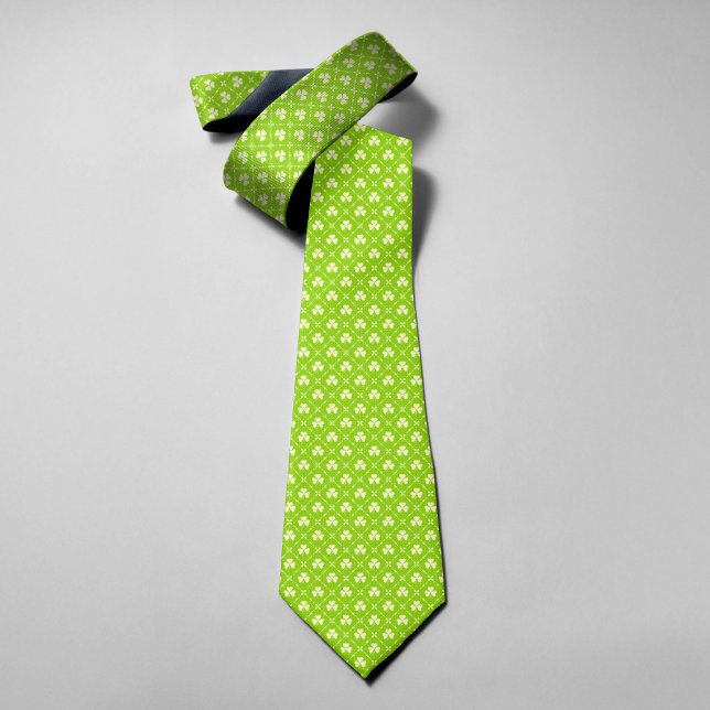 Corbata Patrón de Trébol Verde Día de San Patricio (Subido por el creador)