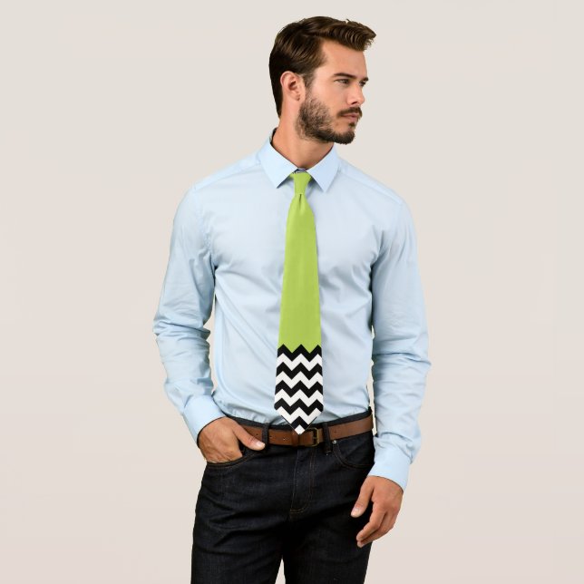 Corbata Patrón de zigzag negro y blanco, chevron, verde (In situ)