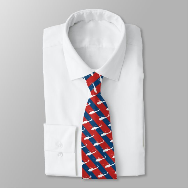 Corbata Patrón huey UH-1 con bandas rojas y azules (Atado)