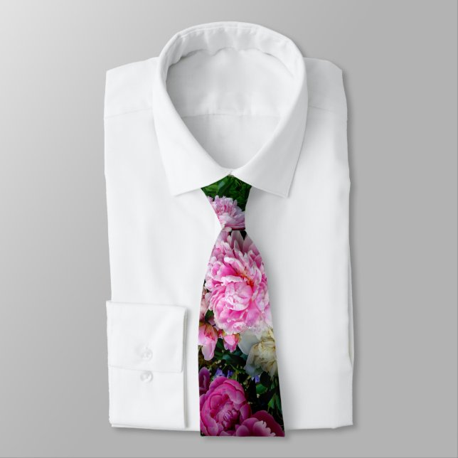 Corbata Peonias rosas y blancas (Atado)