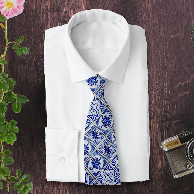 Corbata Pequeños azulejos Delft Aspecto Azul y Blanco Hola (Subido por el creador)