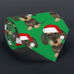 Corbata Perro de Navidades de Dachshund Santa Teckel con c<br><div class="desc">Añade un poco de alegría navideña a tu armario con esta festiva corbata verde en el cuello con la impresión de un adorable dachshund de cabello alambrado con un sombrero de Santa. Ya sea que se dirija al fiesta de Navidades de la oficina o un evento de vacaciones más formal,...</div>