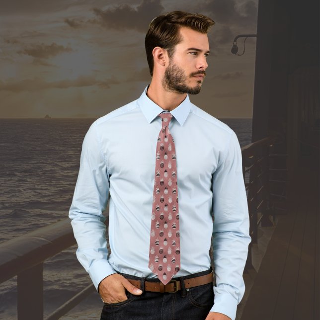 Corbata Piña blanca rosada (Subido por el creador)