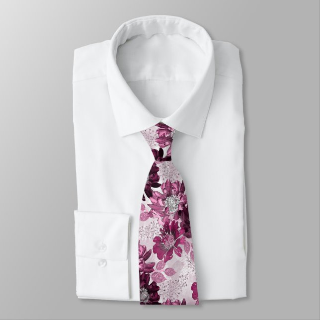 Corbata Pink, burgundy flowers on dusty pink (Atado)