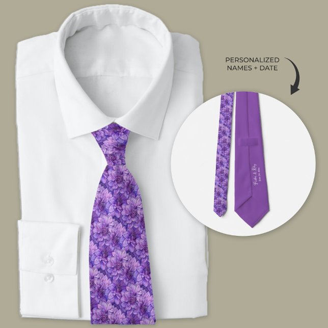 Corbata Purple Dahlia Floral (Purple Dahlia personalized floral necktie for groomsmen.)