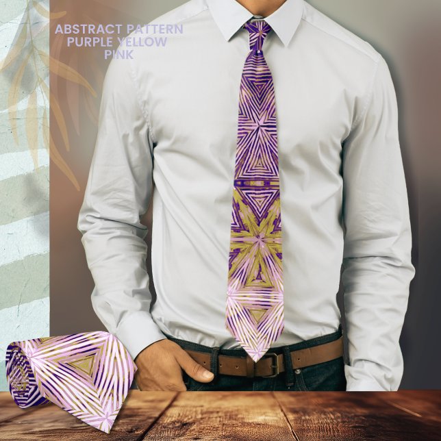 Corbata Púrpura Amarillo Patrón Negro Nillo de Cuello (Purple, pink, yellow pattern Neck tie)