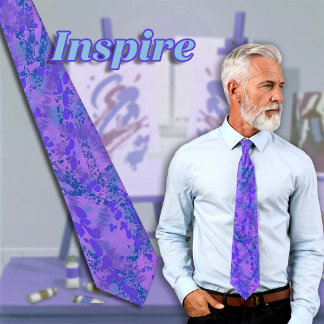 Corbata púrpura con pintura salpicada