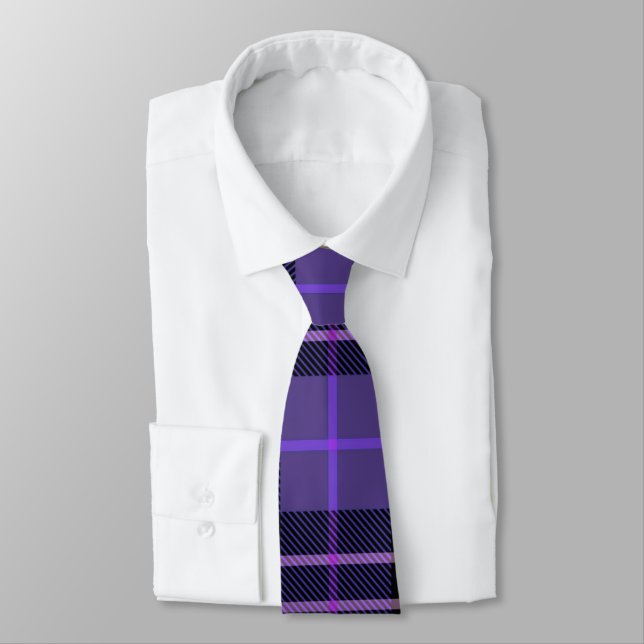 Corbata Púrpura Tartán Plaid Necesario (Atado)