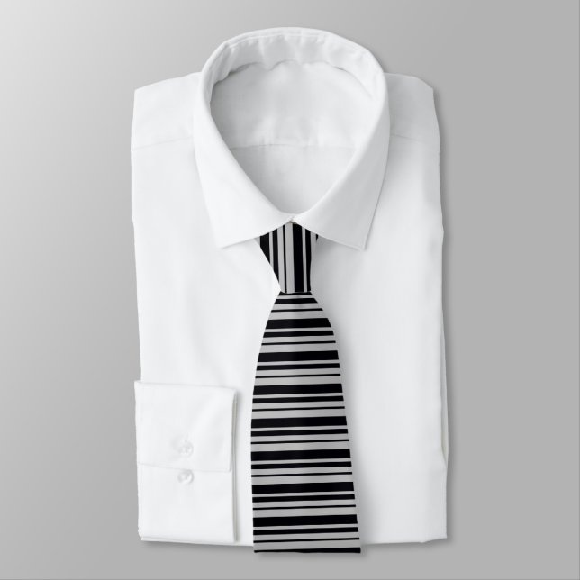 Corbata Rayas grises plateadas y negras (Atado)