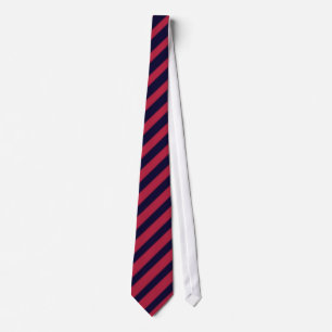 Corbata rayas rojas oscuras y azules