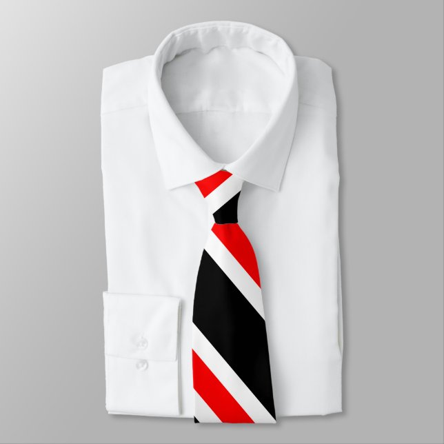 Corbata Rayas tradicionales simples rojas blancas y negras (Atado)