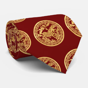Corbata roja estilo recorte de papel oro Caballo c