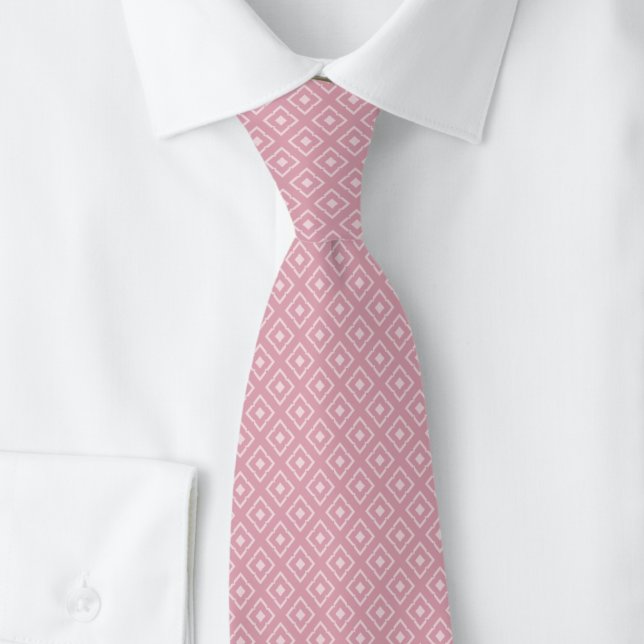 Corbata Rosa Polvo Diamante Dentado (Subido por el creador)