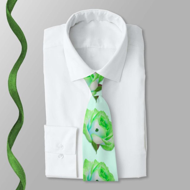 Corbata Rosas Afortunadas (Subido por el creador)