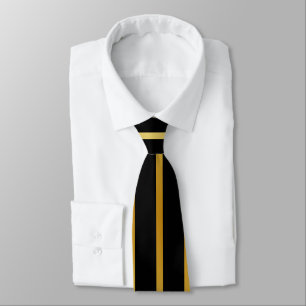 Corbata Sencilla franja negra y dorada