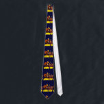 Corbata Thanksgivukkah engulle el lazo de Tov Turquía<br><div class="desc">¡Celebre Thanksgivukkah 2013 con esta obra clásica engullen la corbata de Tov! Ofreciendo un diseño de un pavo divertido del dibujo animado que lleva un yamaka, una estrella del collar de David, y encendiendo la vela del menorah en acción de gracias. ¡Una acción de gracias de Jánuca no ocurrirá por...</div>
