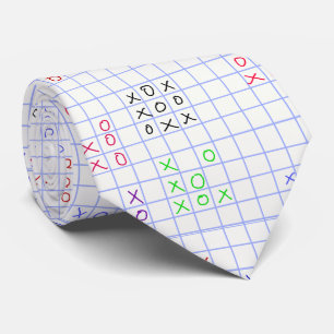 Corbata tic-tac-toe en papel gráfico