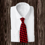 Corbata Tie de búfalo negro y rojo oscuro, rústico<br><div class="desc">Canto de cuello: corbata de moda rusa con un patrón de manta de búfalo rojo y negro</div>
