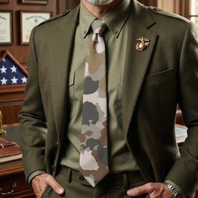 Corbata Tonos de tierra marrón de camuflaje militar (Subido por el creador)