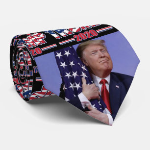 Corbata Trump 2020 mantiene a Estados Unidos grande