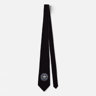 Corbata Un emblema retro del Día de Columbus con un barco