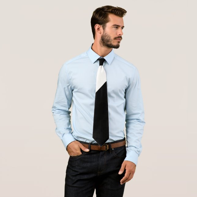 Corbata Una franja blanca y negra (In situ)