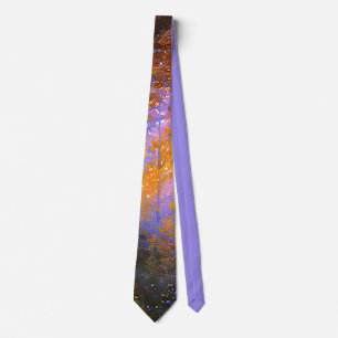 Corbata Una sinfonía de hojas - Paisaje boscoso