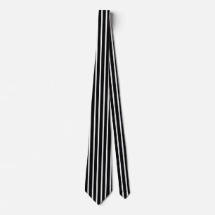 Corbata V negro rayado
