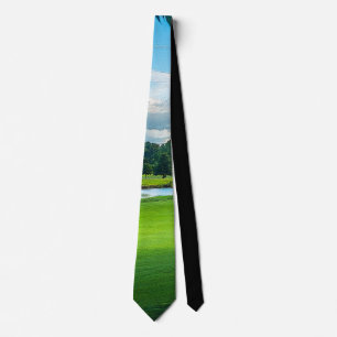 Corbata Verano En El Campo De Golf