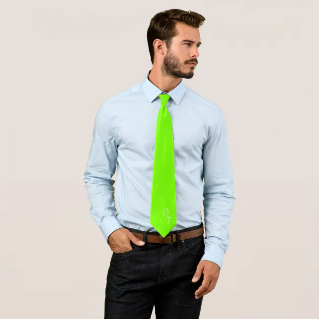 Corbata Verde fluorescente sus monogramas