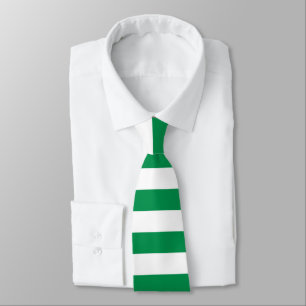 Corbata verde y blanca