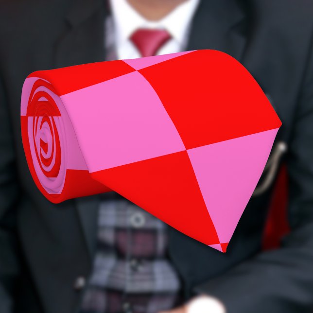Corbata Viñeta de tablero de ajedrez rosa y rojo (Subido por el creador)