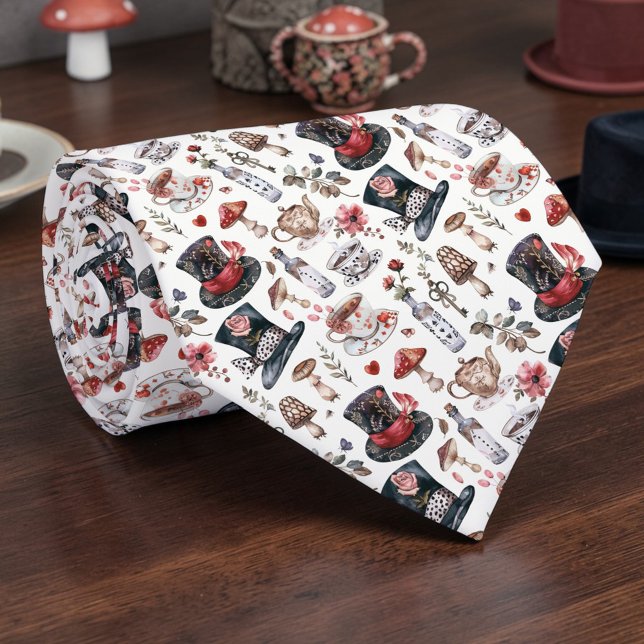 Corbata Wonderland Classic Pattern Necktie Tie (Subido por el creador)