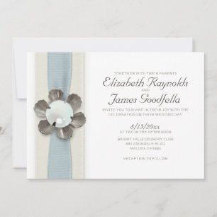 Cordón y perlas que casan invitaciones