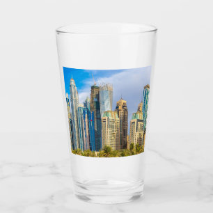 Cornisa de rascacielos modernos de Dubai