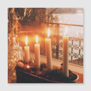 Corona de Adviento tradicional con velas