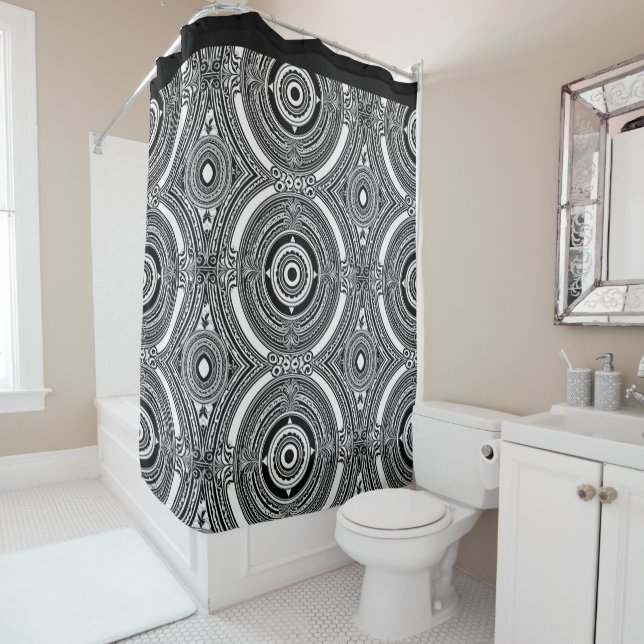 Cortina De Ducha B&W Medallion Motif (In situ)