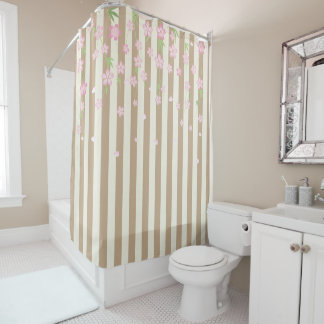 Cortina de ducha beige con rayas y flores rosas